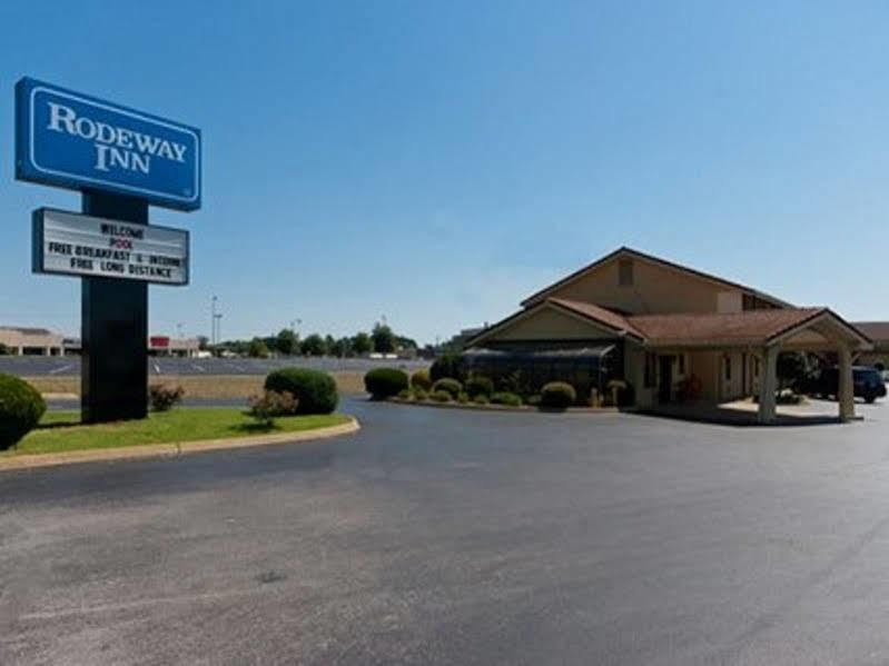 Villa Inn Lawrenceburg Buitenkant foto